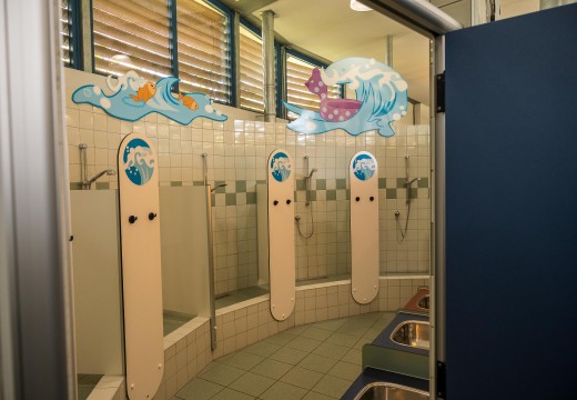 Sanitair gebouw binnenkant